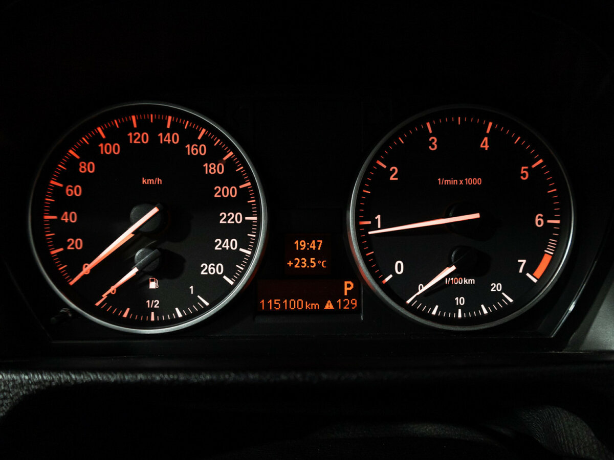 BMW X1 2013 года с пробегом. Фото: #11