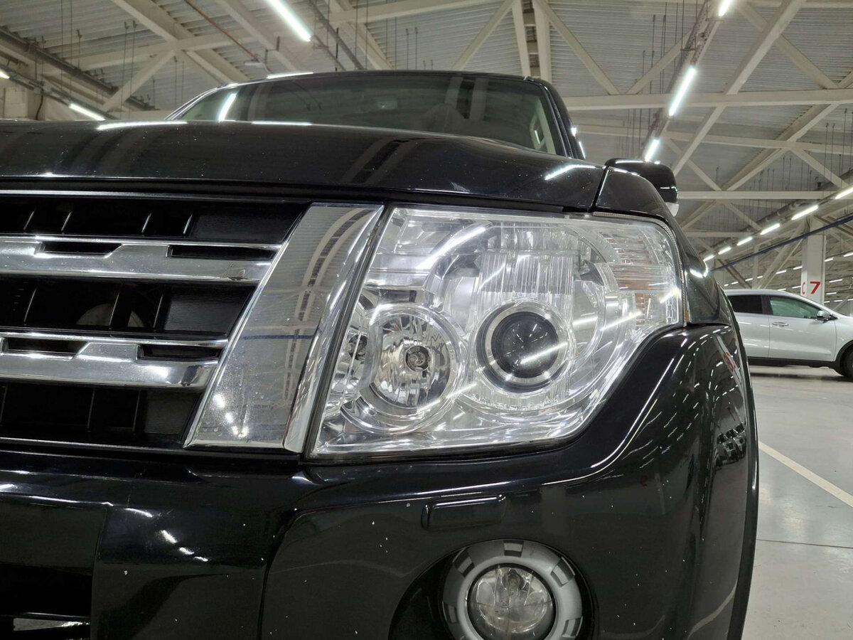 Mitsubishi Pajero 2012 года с пробегом. Фото: #16