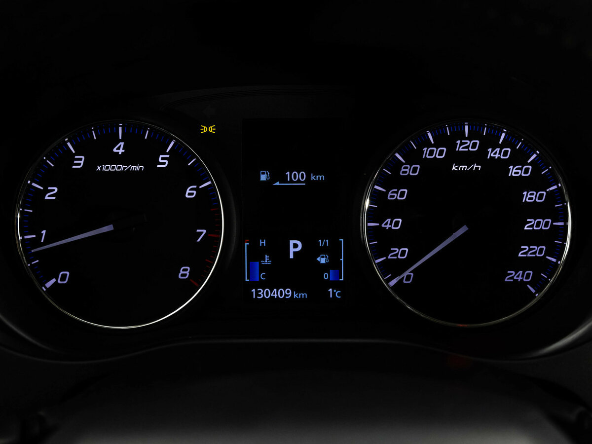 Б/У Митсубиши Оутлэндер 2018 года. Фото: #17