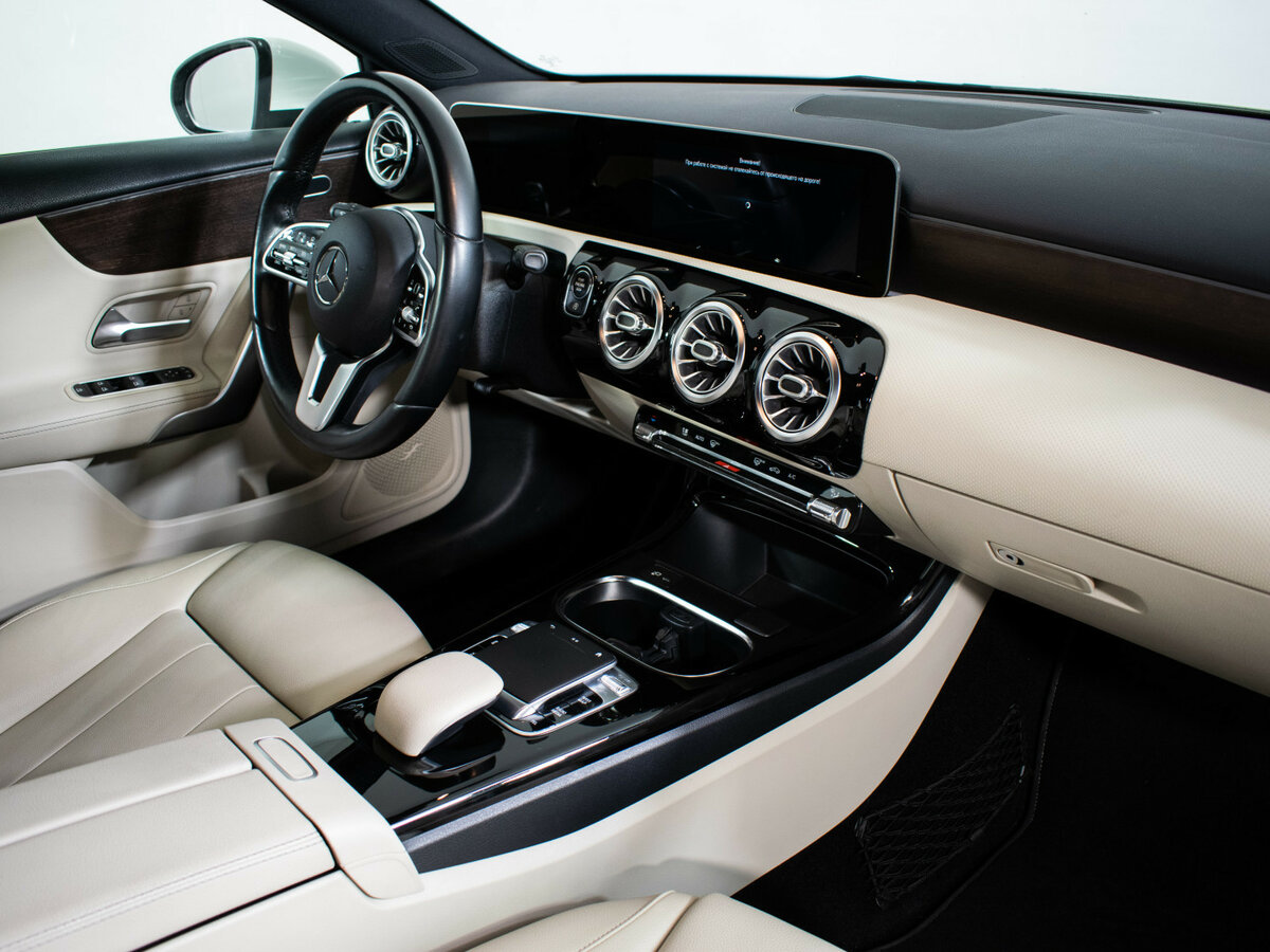 Mercedes-Benz A-Класс 2018 года с пробегом. Фото: #7