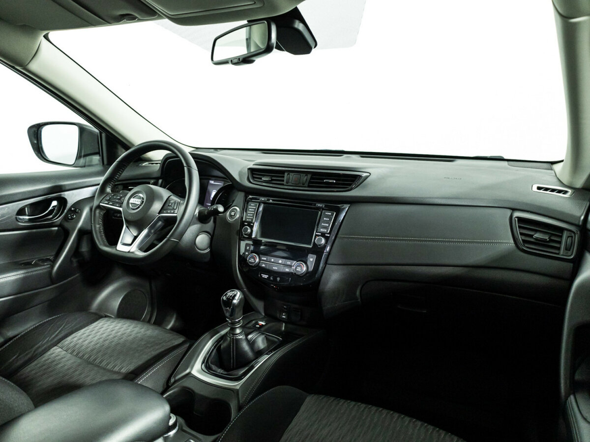 Б/У Ниссан Икс-Трейл 2019 года. Фото: #6