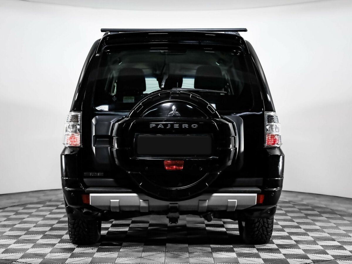 Mitsubishi Pajero 2013 года с пробегом. Фото: #5