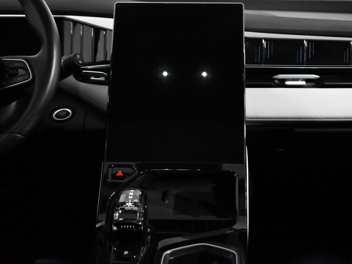 Geely Atlas 2024 года с пробегом. Фото: #12