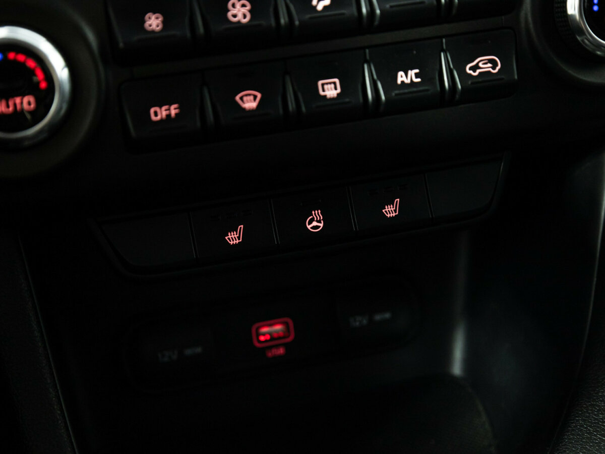 Б/У Киа Спортейдж 2020 года. Фото: #16