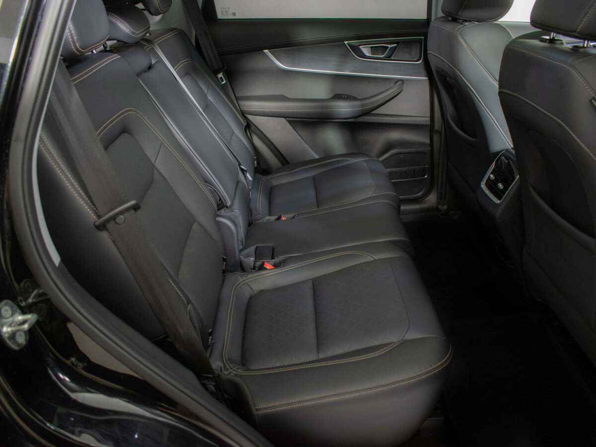 Chery Tiggo 8 2023 года с пробегом. Фото: #9