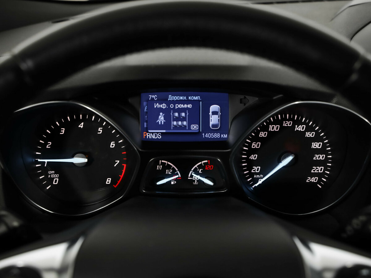 Ford Kuga 2015 года с пробегом. Фото: #12