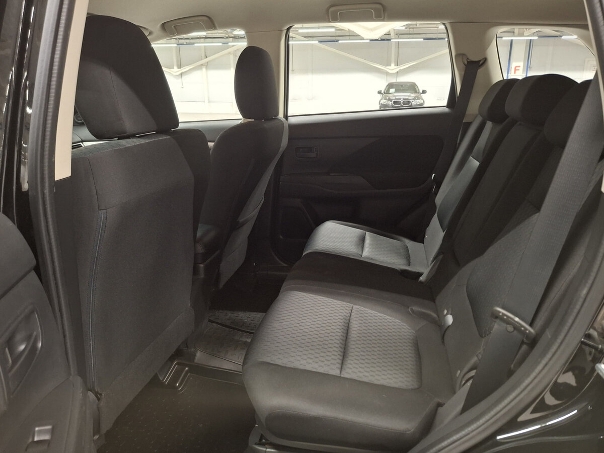 Mitsubishi Outlander 2014 года с пробегом. Фото: #10