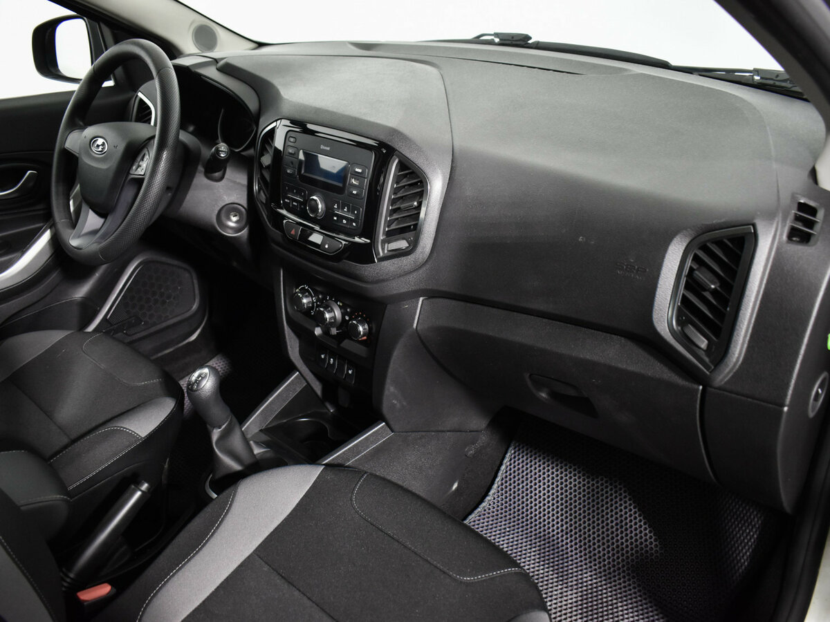 Б/У Лада (ВАЗ) ИКСРЭЙ 2022 года. Фото: #11