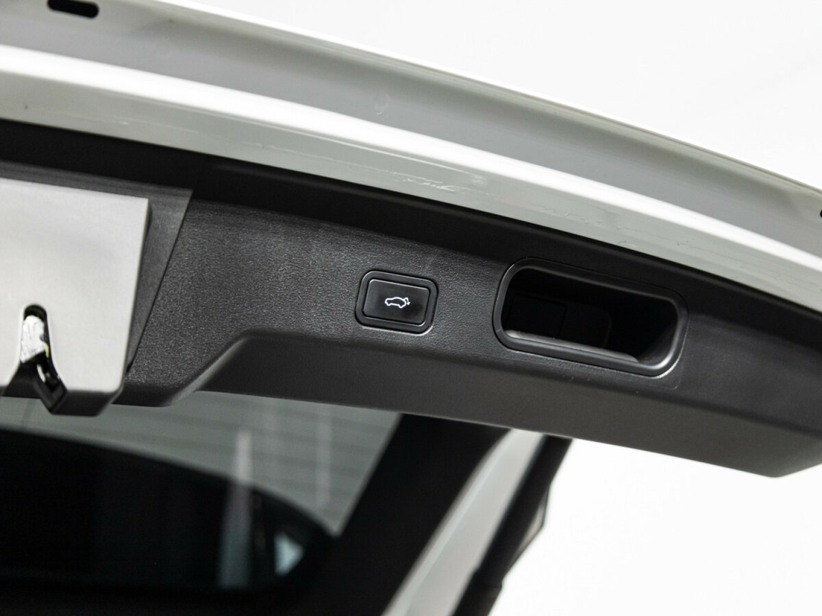 Geely Atlas 2023 года с пробегом. Фото: #23