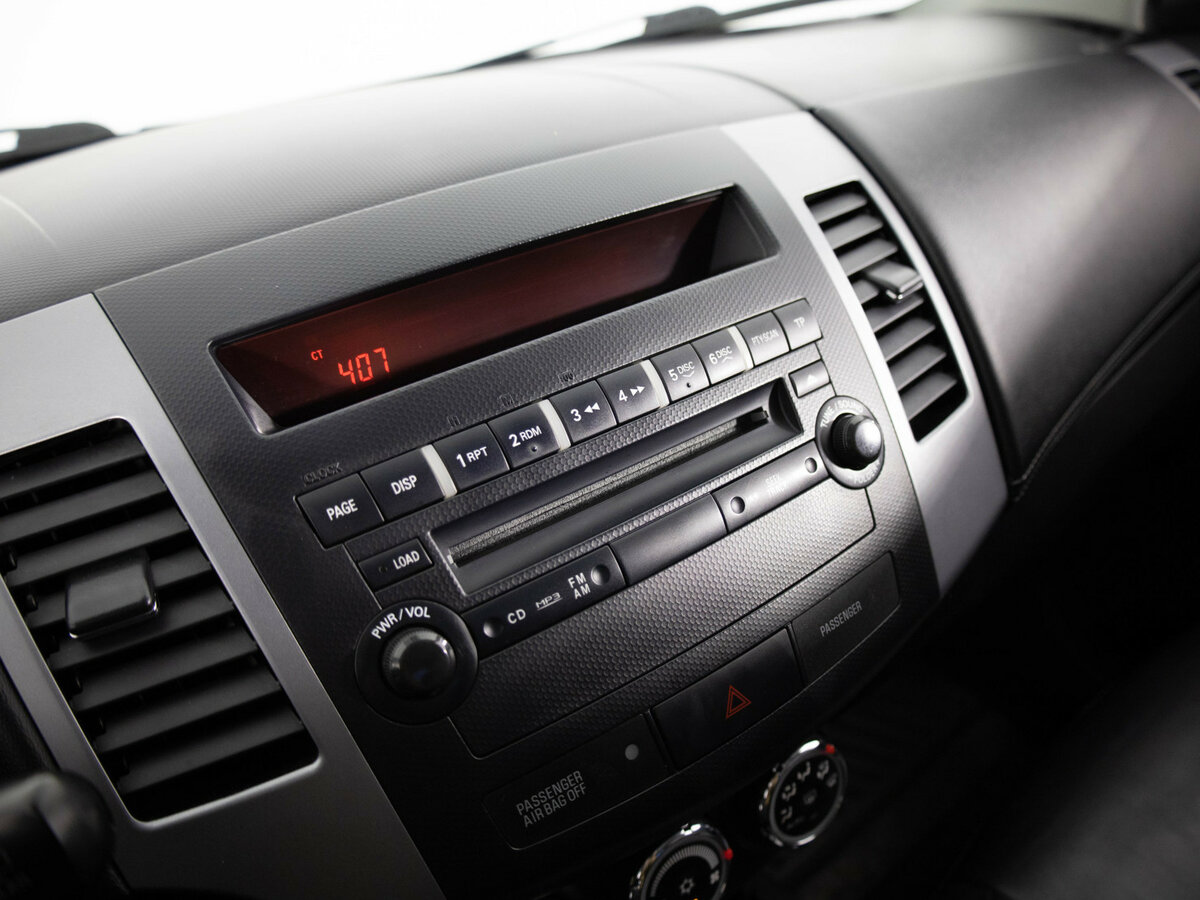 Б/У Пежо 4007 2012 года. Фото: #11