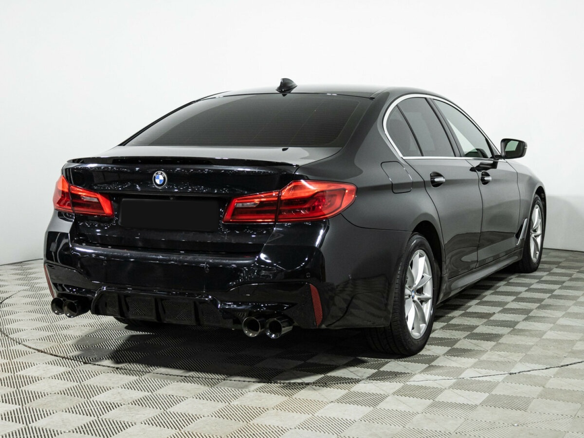 BMW 5 серии 2017 года с пробегом. Фото: #4