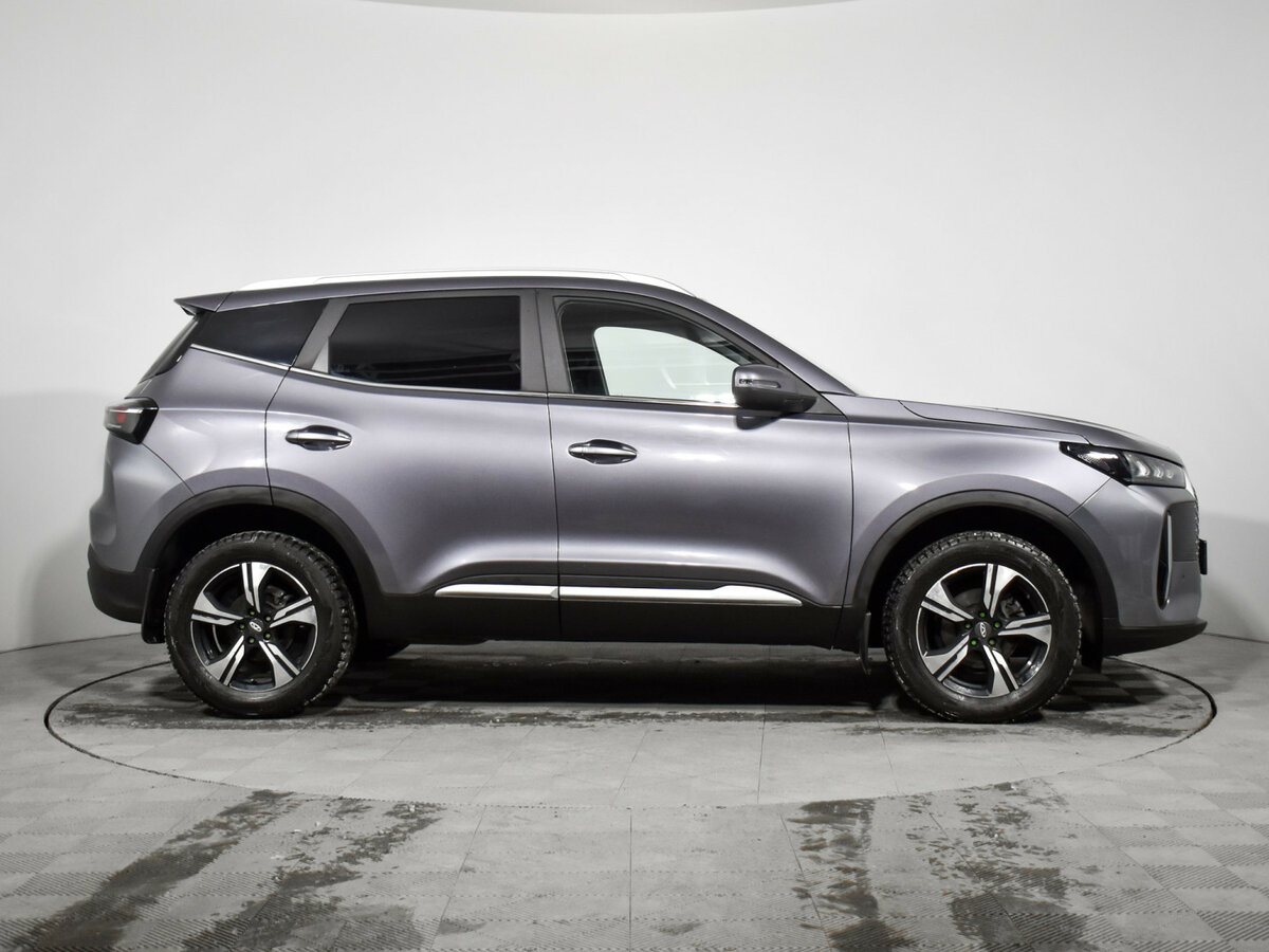 Chery Tiggo 4 2025 года с пробегом. Фото: #3