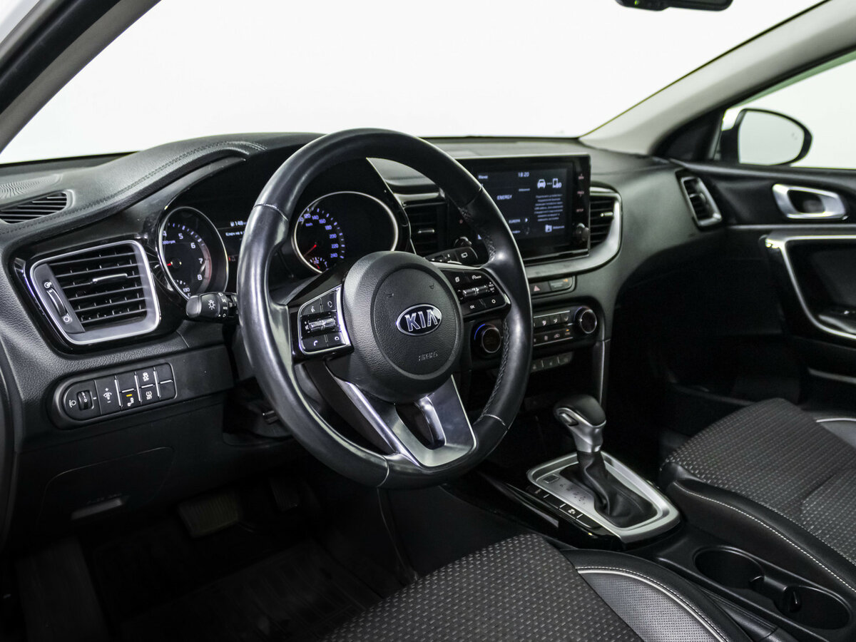 Kia Ceed 2021 года с пробегом. Фото: #8