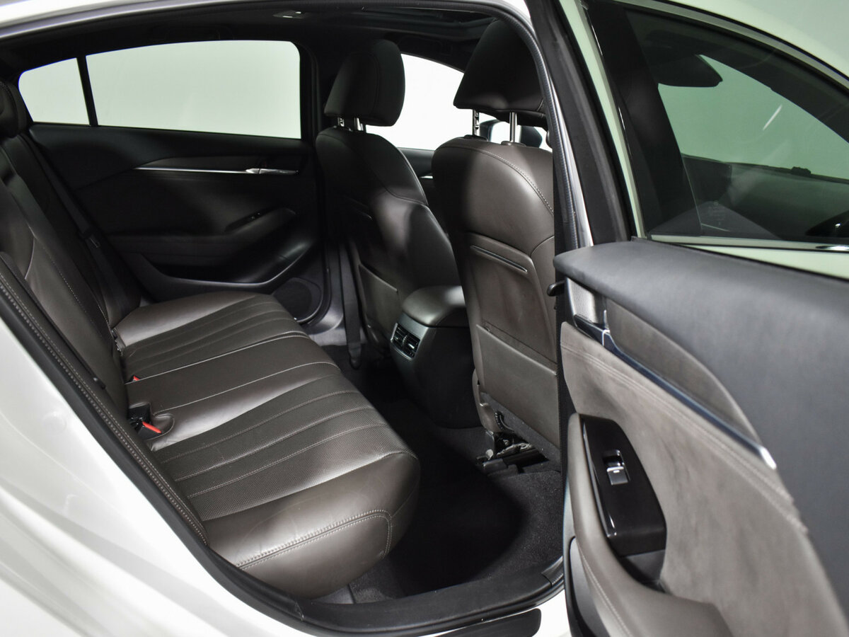 Mazda 6 2018 года с пробегом. Фото: #11