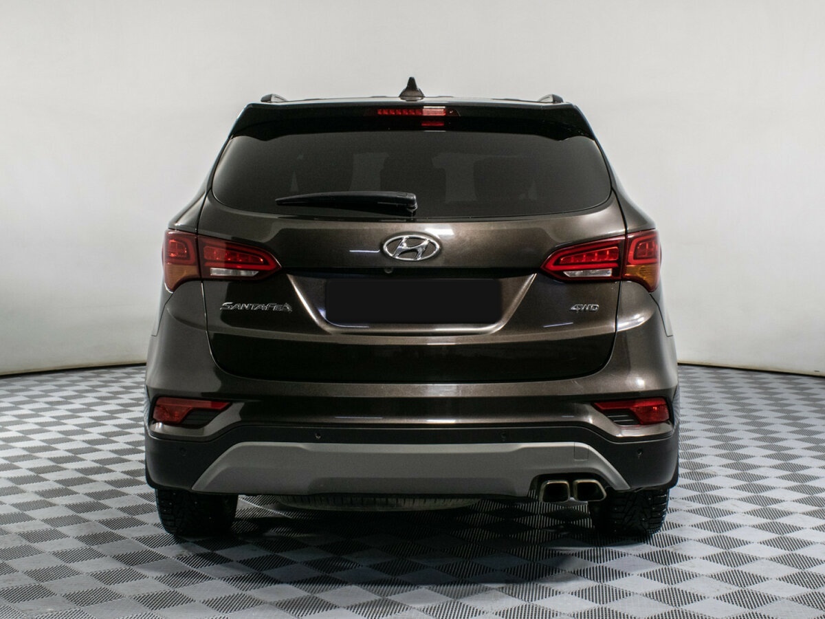 Hyundai Santa Fe 2017 года с пробегом. Фото: #4