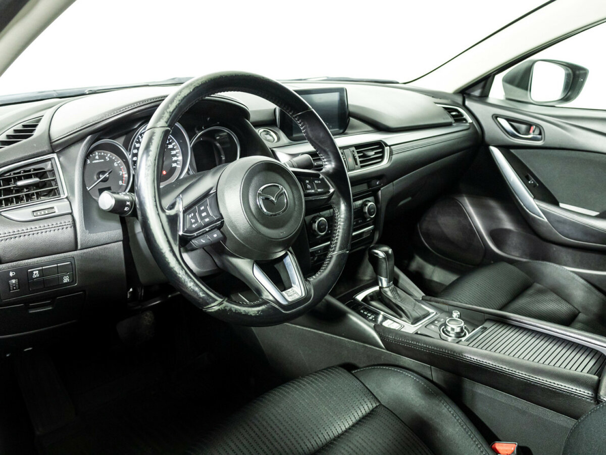 Б/У Мазда 6 2017 года. Фото: #10