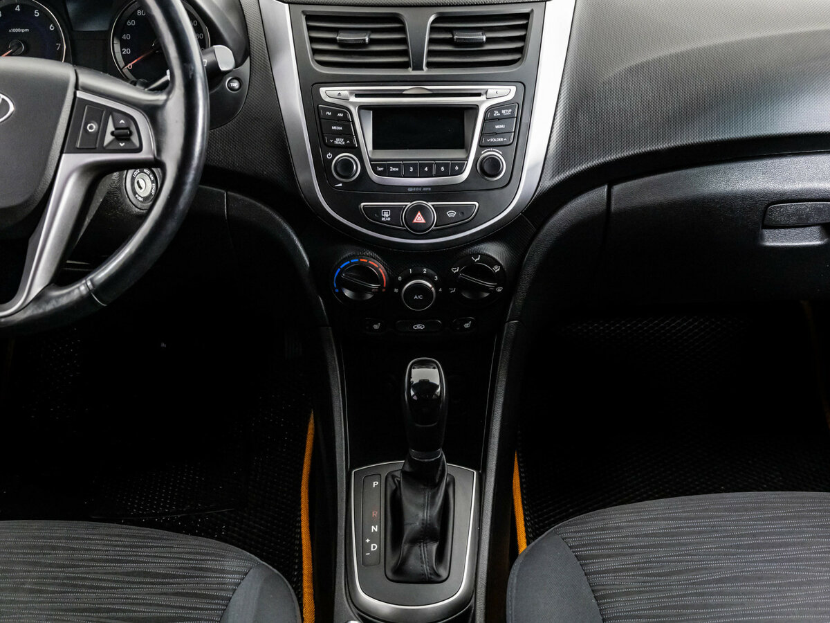 Б/У Хендай Солярис 2014 года. Фото: #10