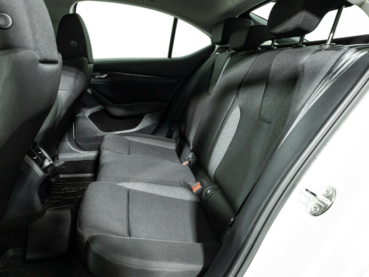 Skoda Octavia 2021 года с пробегом. Фото: #7