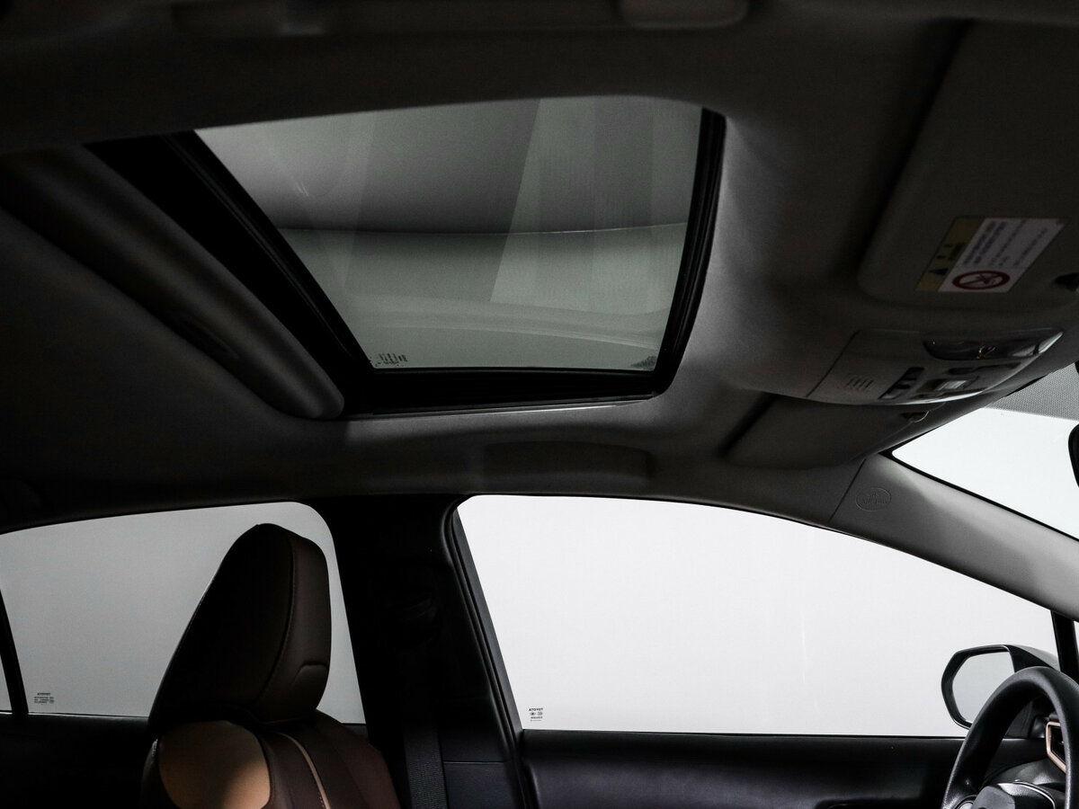 Toyota Corolla 2021 года с пробегом. Фото: #13