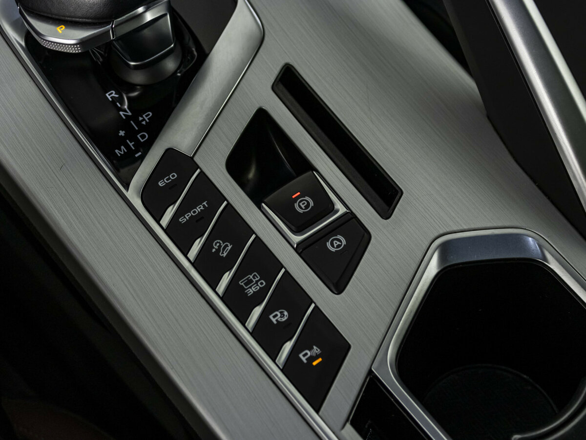 Б/У Джили Кулрэй 2022 года. Фото: #13