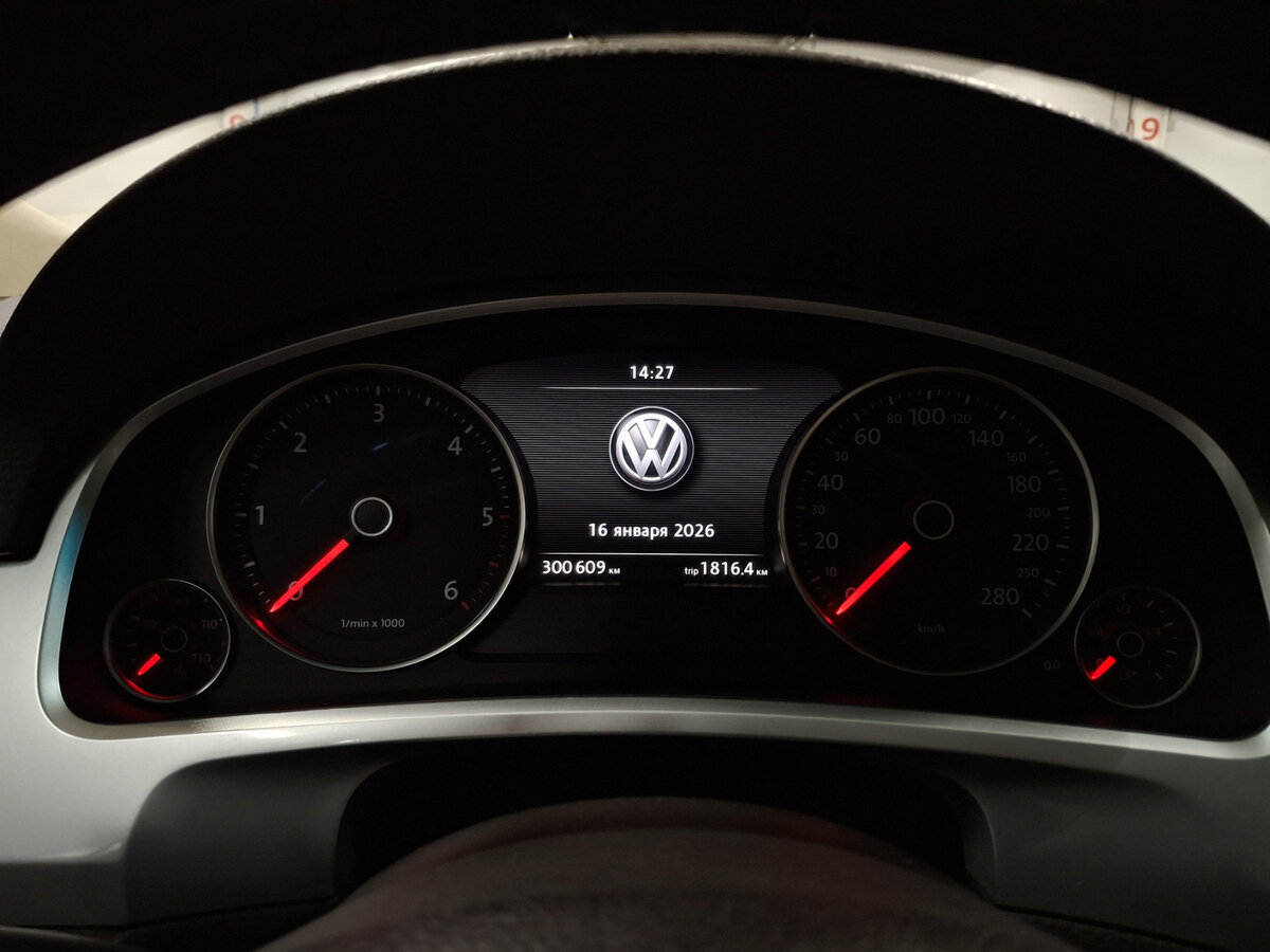 Volkswagen Touareg 2013 года с пробегом. Фото: #12